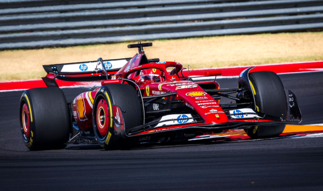 Leclerc domine la course après un très bon départ © Ferrari S.P.A