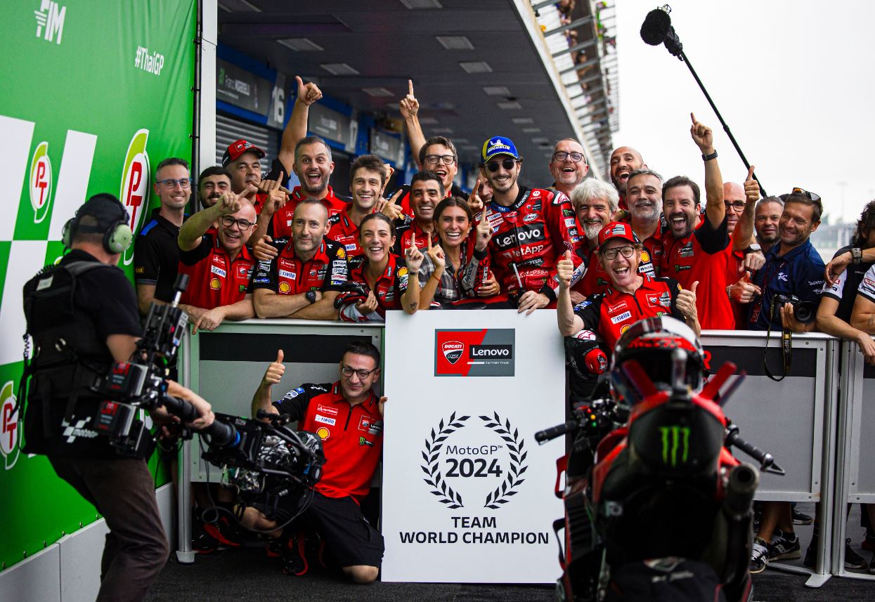 Avec la victoire de Bagnaia, Ducati Lenovo gagne le titre équipe (Photo Ducati)